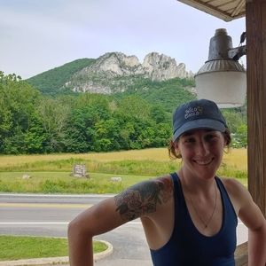 Meet your Posher, Lindsey